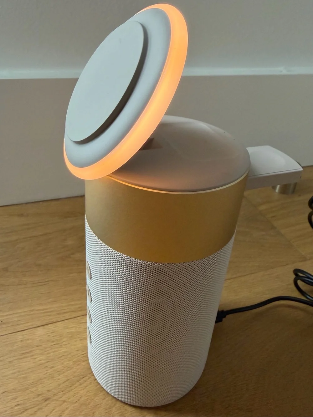 Xo Poppy multifunctional bluetooth